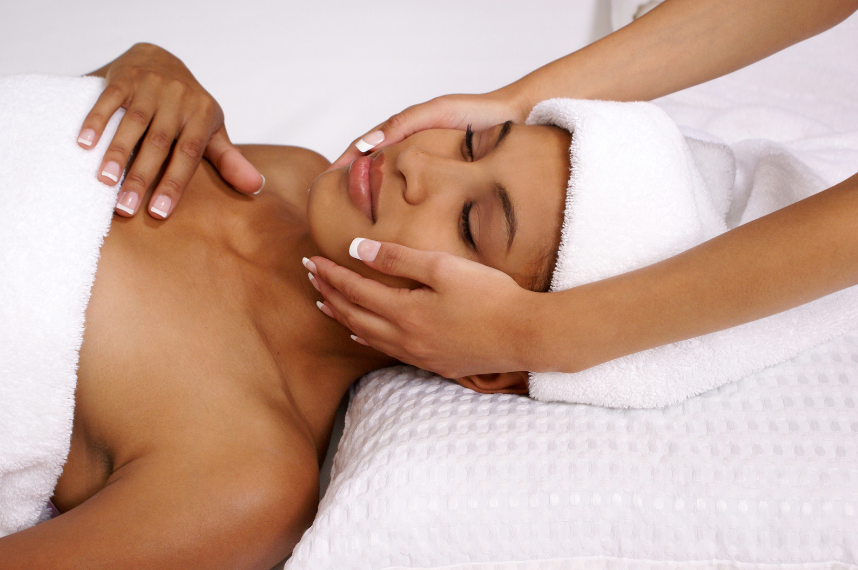 massages du visage soins femmes